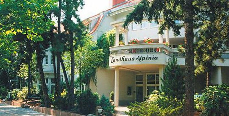 Landhaus Alpinia Hotel Berlin Eksteriør billede